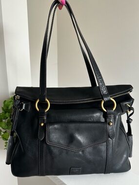 Dooney & Bourke Black Florentine Leather Smith Bag EUC